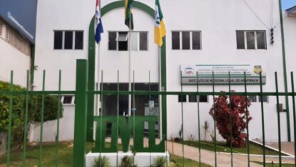 Mulher morre e cinco ficam feridos após tiroteio em festa em Arapiraca