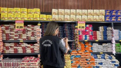 Cesta básica em Maceió varia R$ 106; flocão e ovos com maior diferença de valores