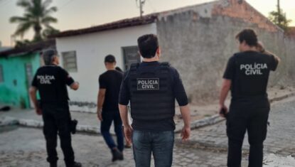 Dois são presos em operação contra tráfico de drogas e homicídios em São Miguel dos Campos