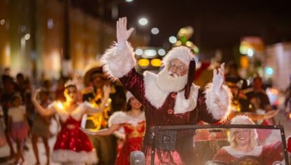 Desfile natalino encerra programação do Natal de Todos Nós neste domingo na orla de Maceió