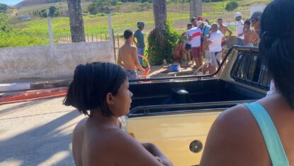 Poste cai e mata homem durante manutenção em São Miguel dos Campos; VÍDEO