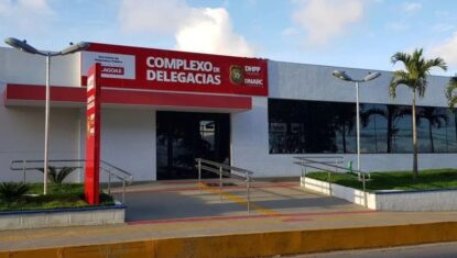 Jovem é morto no Jacintinho e suspeita é de que ele tenha sido confundido com membro de facção