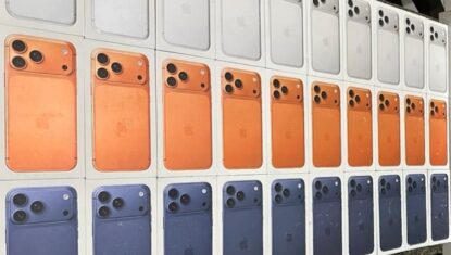 PRF apreende 30 celulares importados sem notas fiscais dentro de um carro