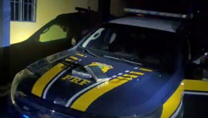 Grávida é presa por transportar 2 kg de cocaína em ônibus na BR-116 em Salgueiro