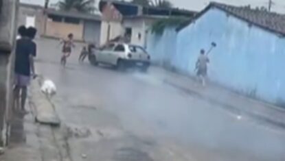 VÍDEO: homem atropela a ex em Rio Largo por não aceitar fim do relacionamento
