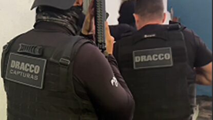 Operação prende cinco suspeitos de tráfico de drogas e extorsão em Marechal Deodoro