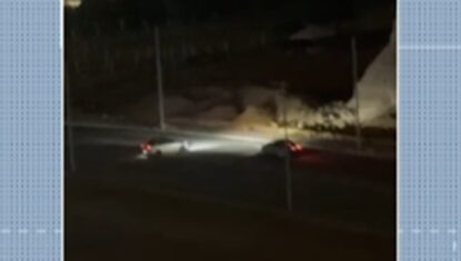VÍDEO: carro é flagrado dando 'cavalo de pau' próximo a shopping de Cruz das Almas