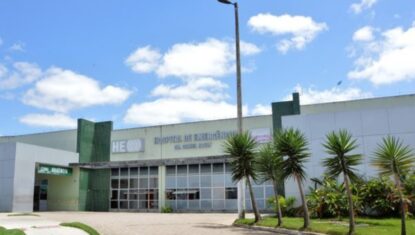 Recém-nascida engasgada é salva por PMs em posto de Arapiraca