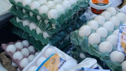 Vigilância Sanitária apreende 100 kg de alimentos vencidos em estabelecimento na Ponta Verde