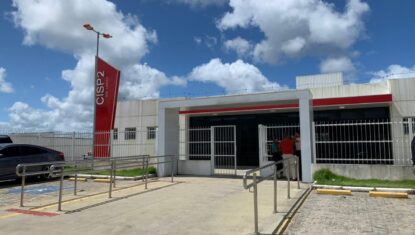 Cinco adolescentes são apreendidos suspeitos de espancar