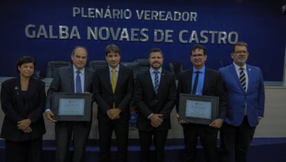 Câmara entrega Comenda Nise da Silveira aos ortopedistas Antônio Alício e Hilton Barros