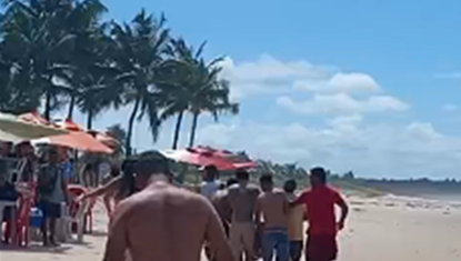 Pai morre afogado após salvar filho em praia de Alagoas; VÍDEO